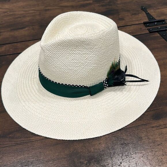 NWT B Couture Women\'s Wide Brim Feather Band Diane Panama Hat White Green 56cm/M main image 11